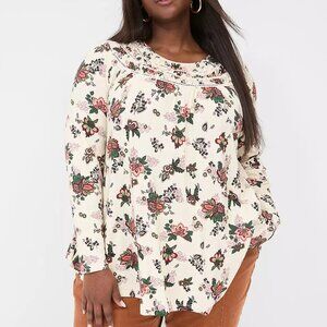 Lane Bryant Cream Floral Swing Crew-Neck Trim Top in Size 18/20 (2X)